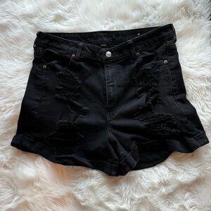 American Eagle Outfitters Black Stretch Denim Mom Short size 16.